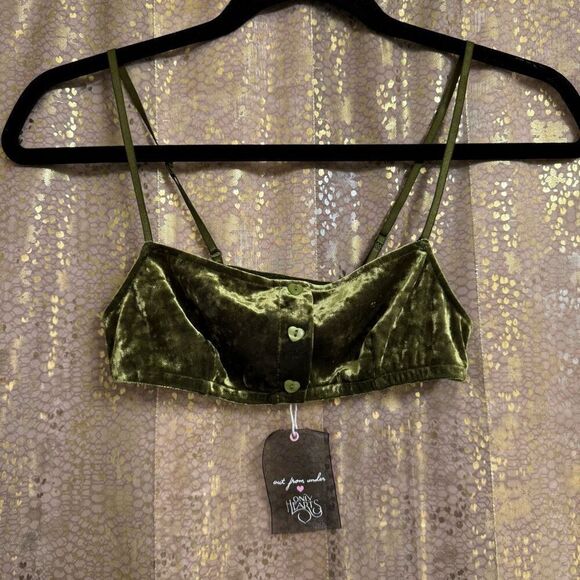 Urban Outfitters Only Hearts X Out From Under Velvet Heart-Button Bra Green XS/S - Picture 1 of 11